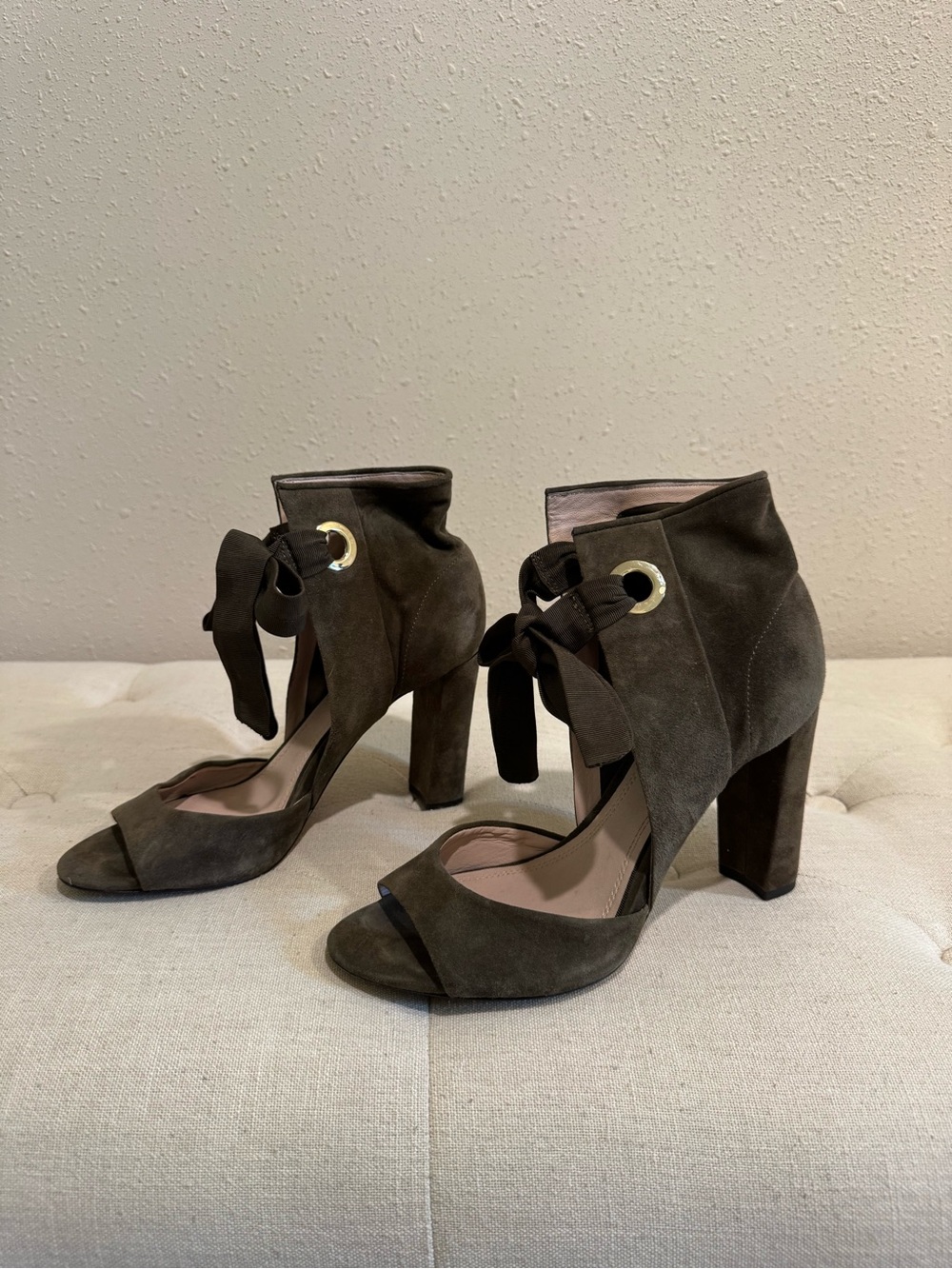 A•D & DAUGHTERS Scheral Suede Tie-Ankle Block Heel Sandals in Olive 8